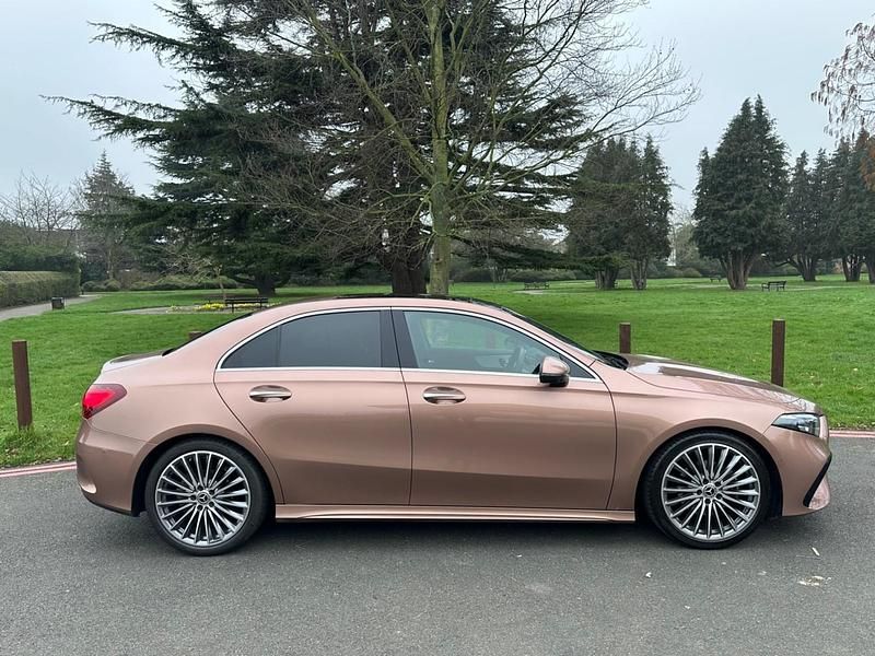 Used Mercedes A180 AMG Line Premium Plus 136 HP (100 kW) 2023 Gold Sedan