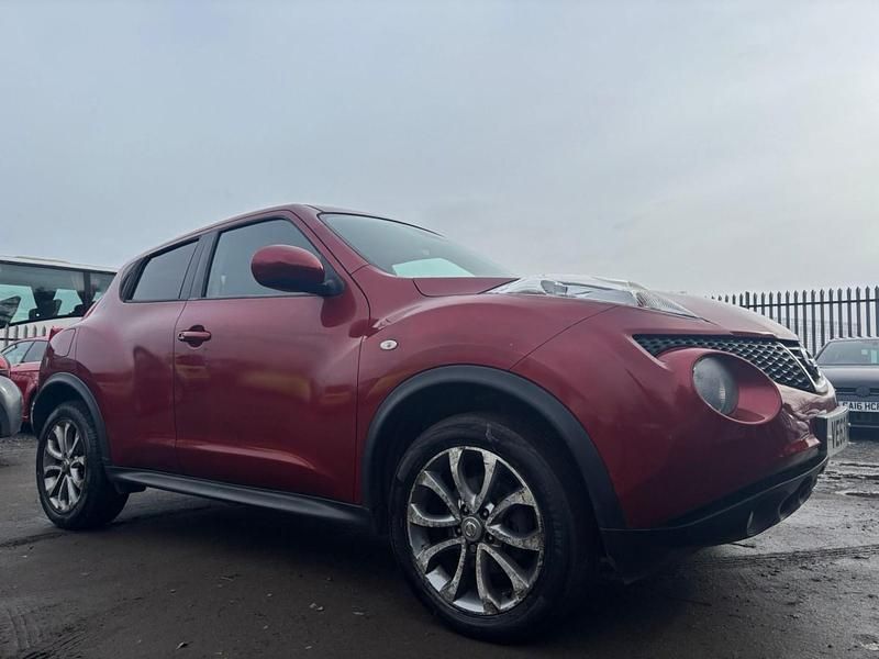Used Nissan Juke Tekna 110 HP (80 kW) 2013 Red SUV