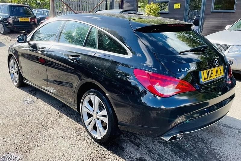 Used Mercedes CLA180 122 HP (89 kW) 2015 Black Sedan