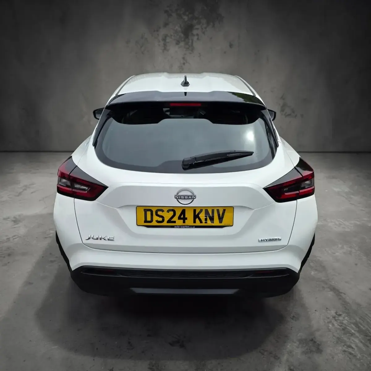Used Nissan Juke Acenta Premium 143 HP (105 kW) 2024 White SUV