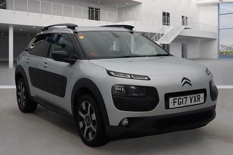 Silver Used 2017 Citroën C4 Cactus Flair Hatchback | £6,000 (Fair price) - Image 1/1