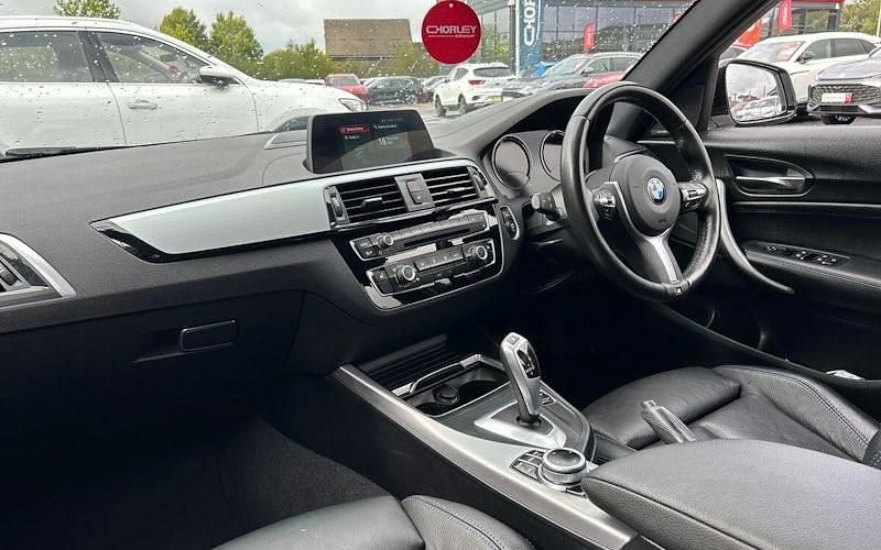 Used BMW 118 M Sport 136 HP (100 kW) 2019 White Hatchback