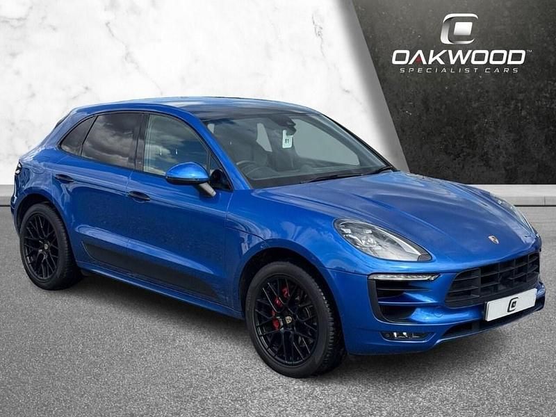 Blue Used 2018 Porsche Macan SUV | £26,995 (Fair price) - Image 1/4