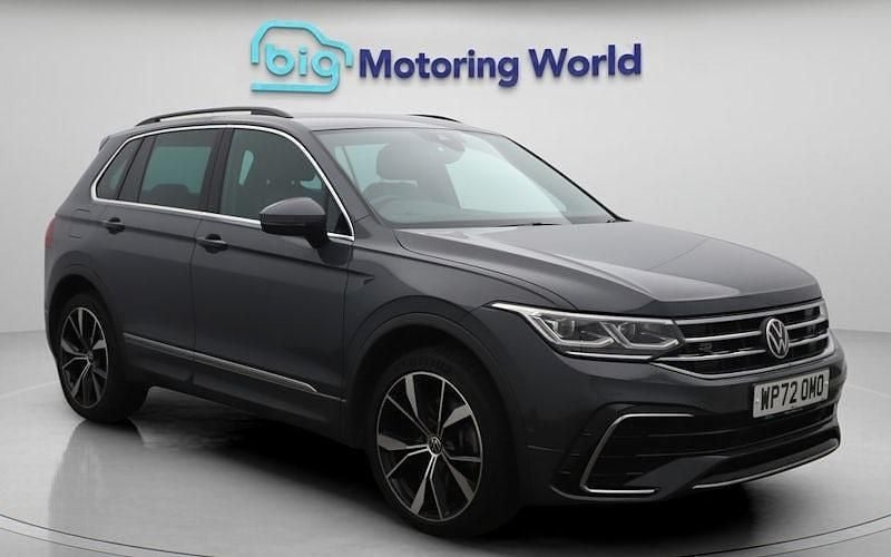 Used 2023 VW Tiguan R-line SUV | £23,700 (Good price) - Image 1/4