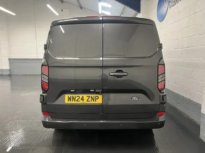 Used Ford Transit Custom Limited 136 HP (100 kW) 2024 Grey Van
