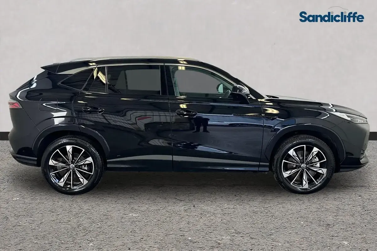 Używany MG HS Trophy 224 KM (164 kW) 2024 Czarny SUV