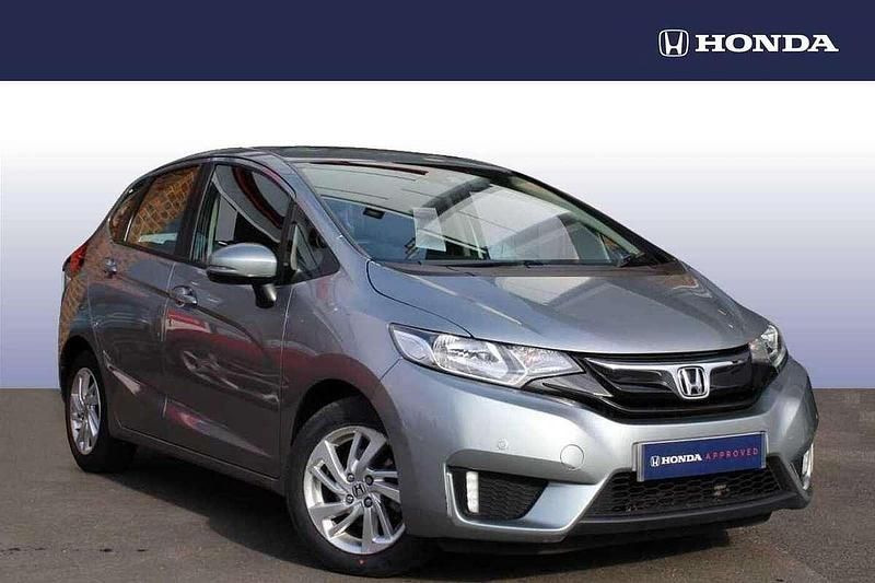 Silver Used 2016 Honda Jazz SE Hatchback | £10,650 (A bit pricey) - Image 1/4