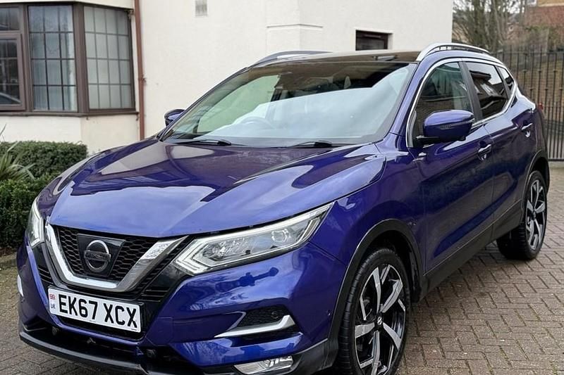 Used Nissan Qashqai Tekna 163 HP (119 kW) 2018 Blue SUV