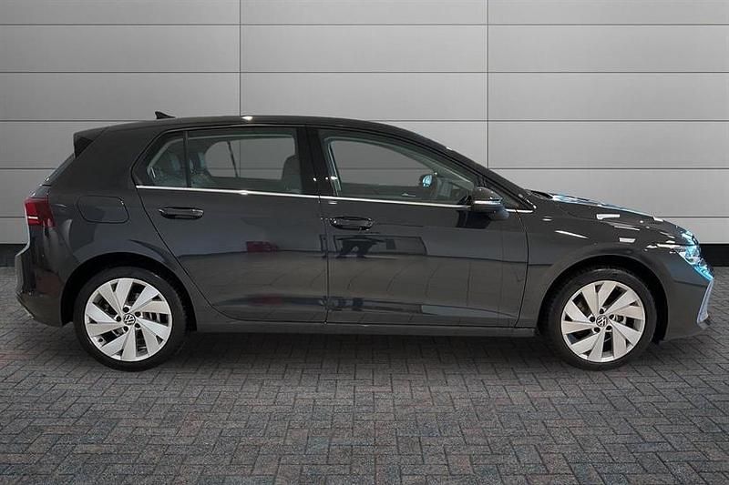 New VW Golf VIII Style 150 HP (110 kW) 2025 Urano grey Hatchback