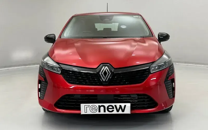 Used Renault Clio Evolution 90 HP (66 kW) 2024 Renault id  flame red  Hatchback