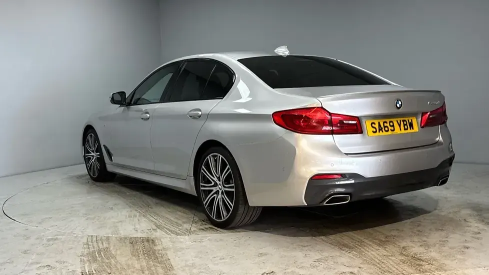 Usado BMW 520 M Sport 187 CV (137 kW) 2019 Plateado