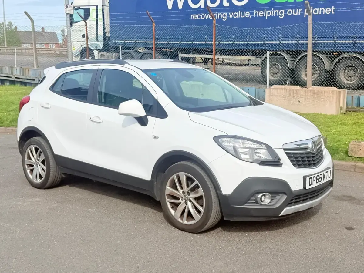 Begagnad Vauxhall Mokka 136 HK (100 kW) 2016 Vit SUV