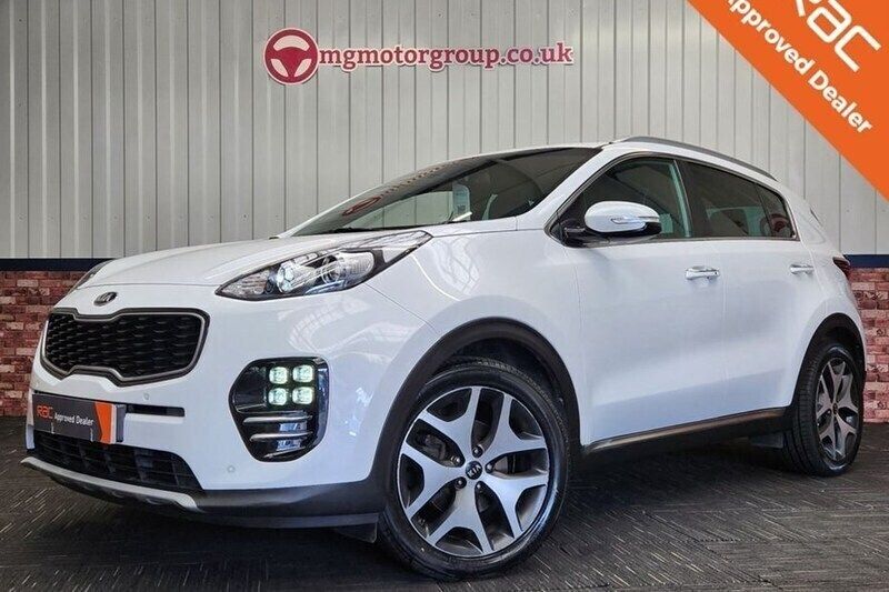 Used 2017 Kia Sportage 2 SUV | £15,995 (A bit pricey) - Image 1/1