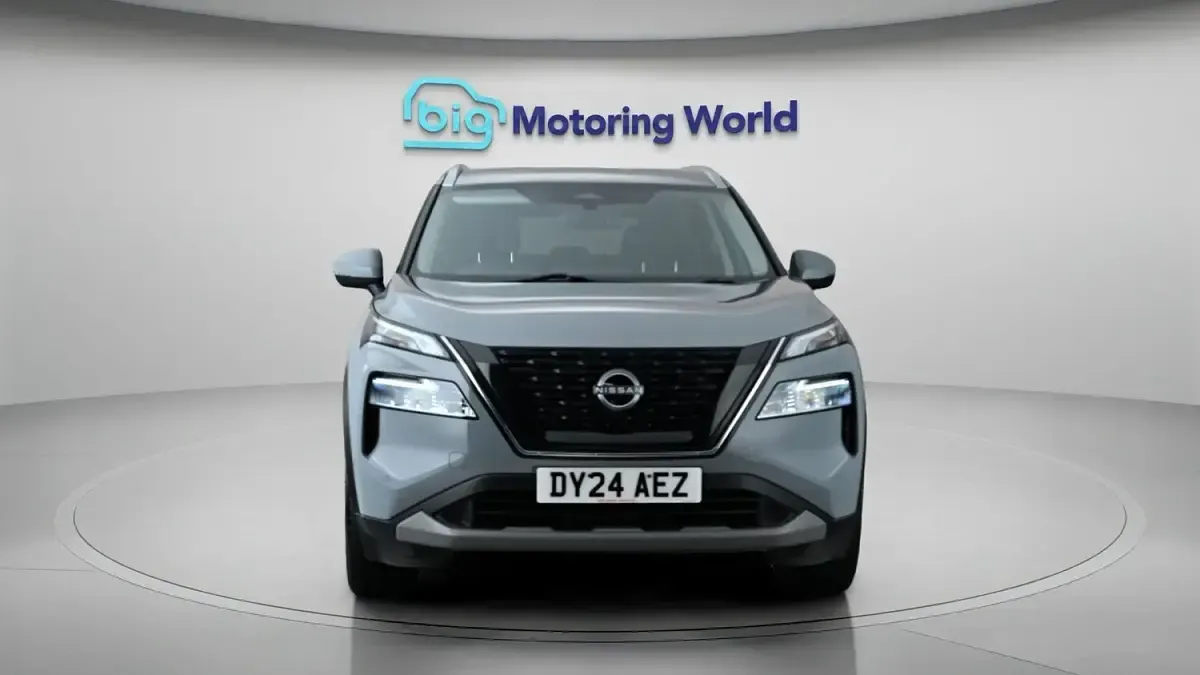 Used Nissan X-Trail N-Connecta 213 HP (156 kW) 2024 Grey SUV
