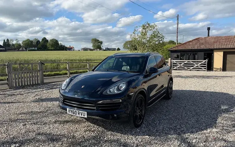 Used Porsche Cayenne 379 HP (278 kW) 2013 SUV