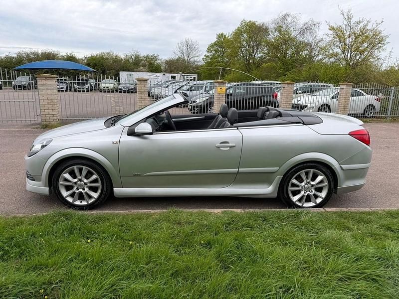 Used Vauxhall Astra Cabriolet Design Edition 2008 Silver Cabriolet