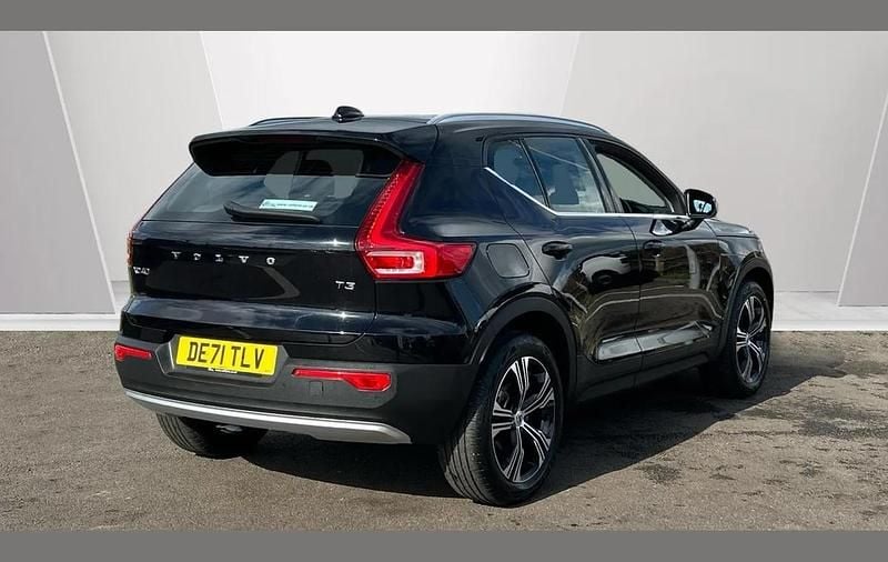 Used Volvo XC40 Inscription 161 HP (118 kW) 2021 Black SUV