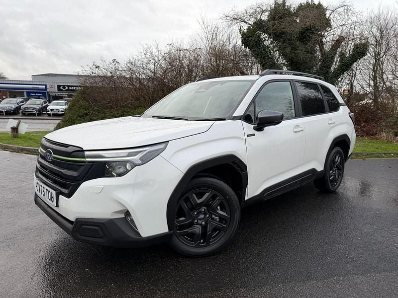 Ny Subaru Forester 2025 Vit SUV