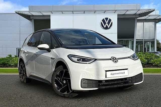 White Used 2023 VW ID.3 Pro Hatchback | £20,491 (Fair price) - Image 1/4