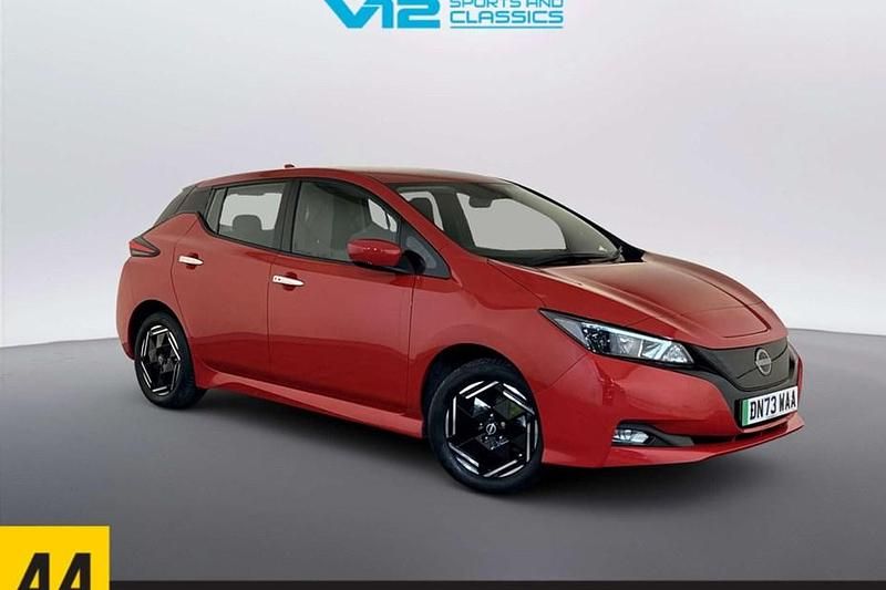 Used Nissan Leaf Acenta 110 kW (150 HP) 2023 Red Hatchback