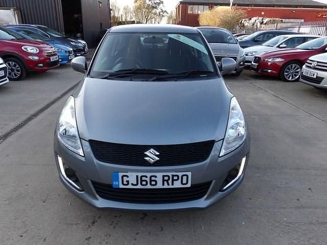 Used Suzuki Swift 94 HP (69 kW) 2016 Grey Hatchback