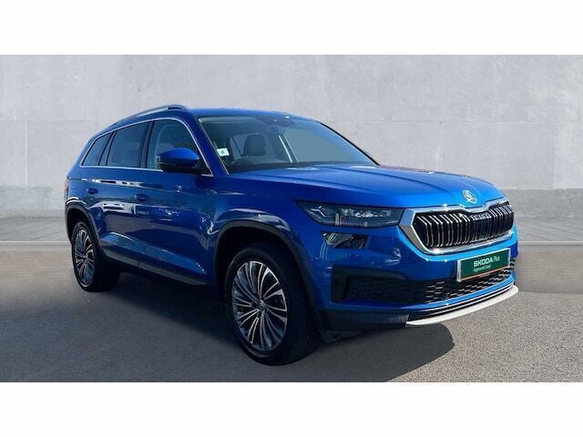 Race blue metallic Used 2024 Skoda Kodiaq SE L Executive SUV | £30,490 (Super price) - Image 1/4