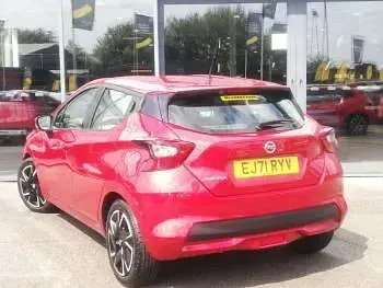 Used Nissan Micra Acenta 92 HP (67 kW) 2022 Red Hatchback