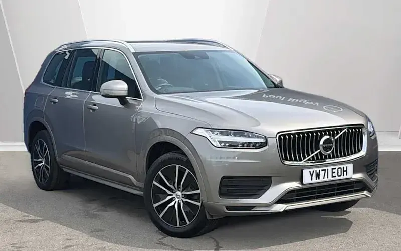 Usado Volvo XC90 Momentum 235 CV (172 kW) 2021 SUV
