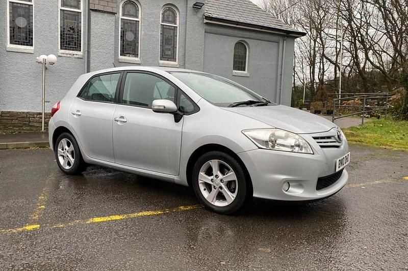 Used 2010 Toyota Auris | £2,995 (Fair price) - Image 1/1