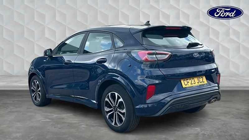 Begagnad Ford Puma ST-Line 2023 Blå SUV
