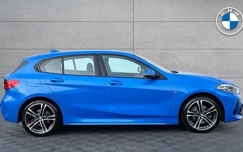 Used BMW 118 M Sport 136 HP (100 kW) 2023 Blue Hatchback