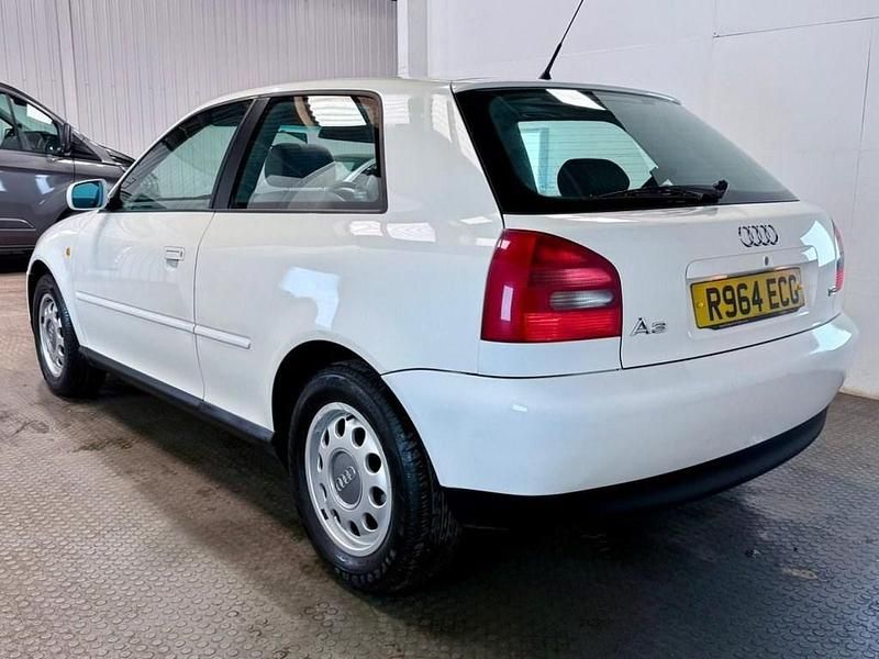 Used Audi A3 125 HP (91 kW) 1997 White Hatchback