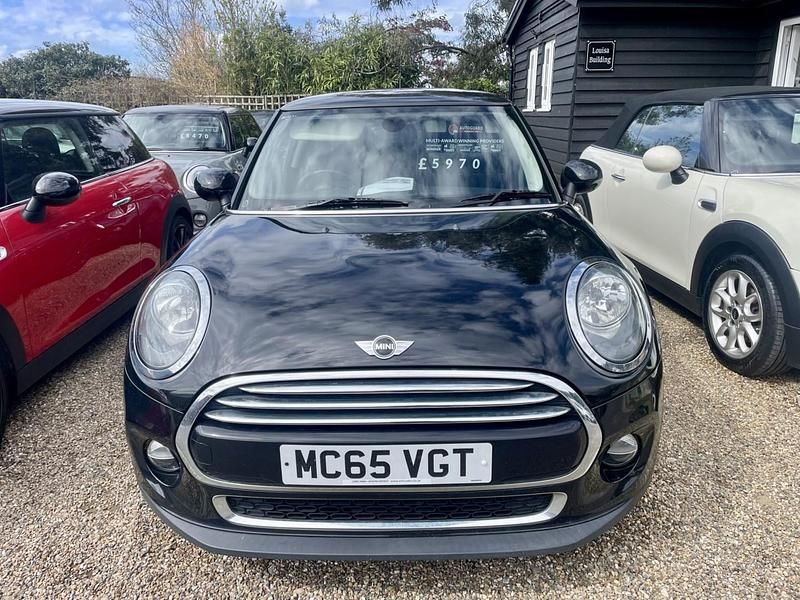 Usado Mini Cooper D Hatch 2015 Preto Citadino
