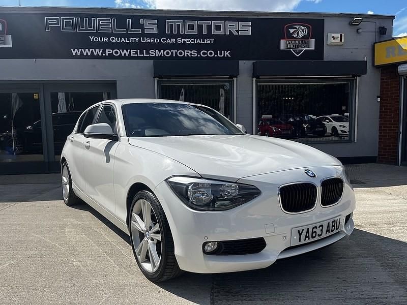 Alpine white Used 2014 BMW 120 Comfort Edition Hatchback | £5,995 (Fair price) - Image 1/4