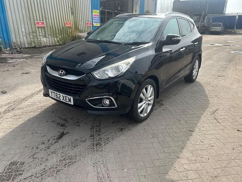Used Hyundai ix35 Premium 134 HP (98 kW) 2012 Black SUV