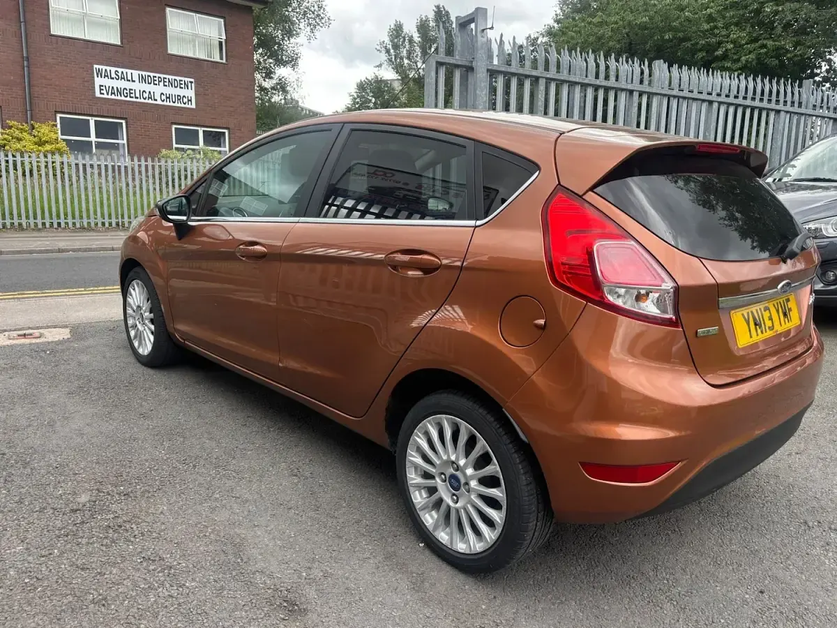 Used Ford Fiesta Titanium 2013 Bronze Hatchback