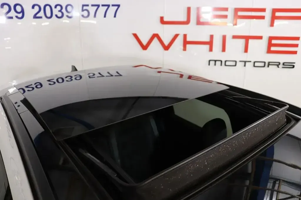 Used Ford Kuga ST-Line X 150 HP (110 kW) 2022 White SUV