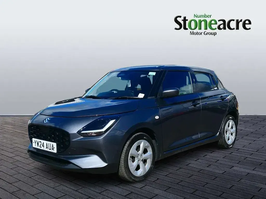 Usado Suzuki Swift 82 HP (60 kW) 2024 Cinzento Citadino