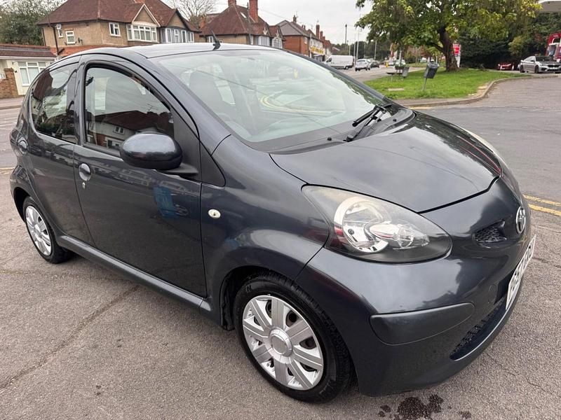Used Toyota Aygo 2008 Grey Hatchback
