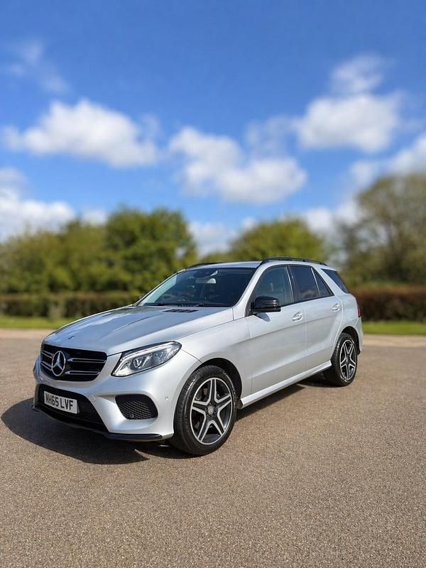 Used Mercedes GLE250 AMG line 2016 Silver Estate