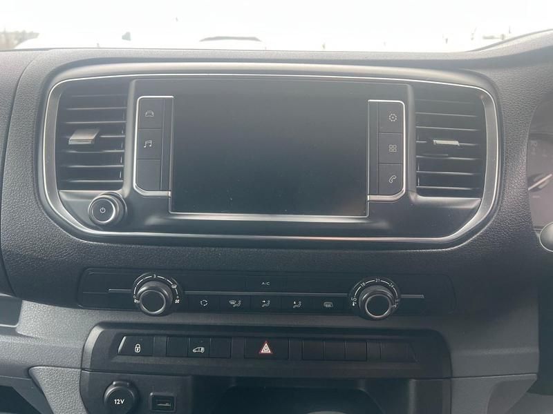 Used Citroën Dispatch 2021 White MPV