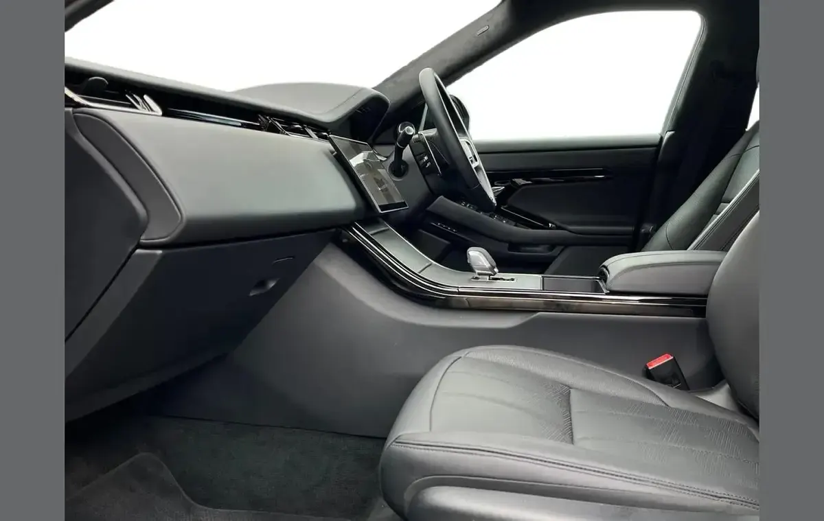 Used Land Rover Range Rover evoque Autobiography 200 HP (147 kW) 2025 Black SUV