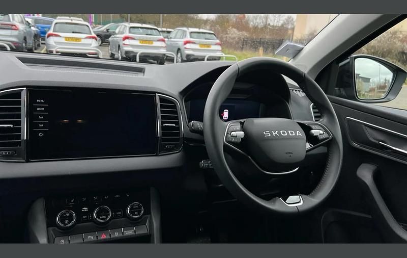 Used Skoda Karoq SE L 147 HP (108 kW) 2025 Black SUV