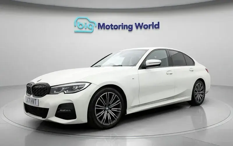 Used BMW 320 M Sport 184 HP (135 kW) 2021 White Sedan
