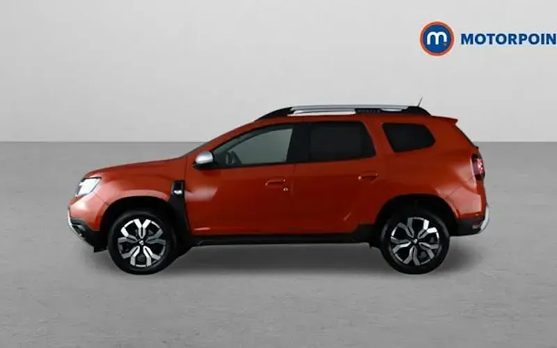 Used Dacia Duster Prestige 91 HP (66 kW) 2022 Orange SUV