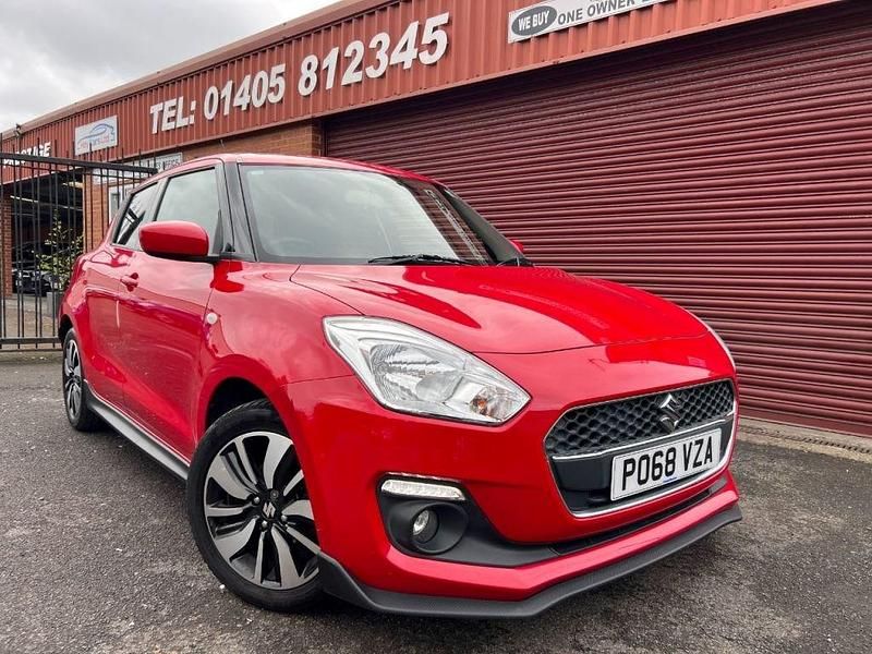 Usado Suzuki Swift 90 HP (66 kW) 2019 Vermelho Citadino