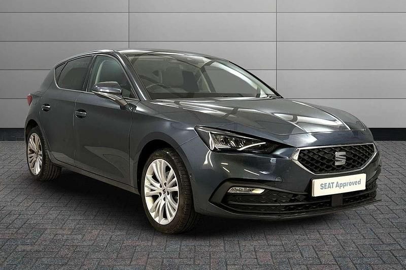 Grey Used 2022 Seat Leon SE Dynamic Hatchback | £14,500 (Fair price) - Image 1/4