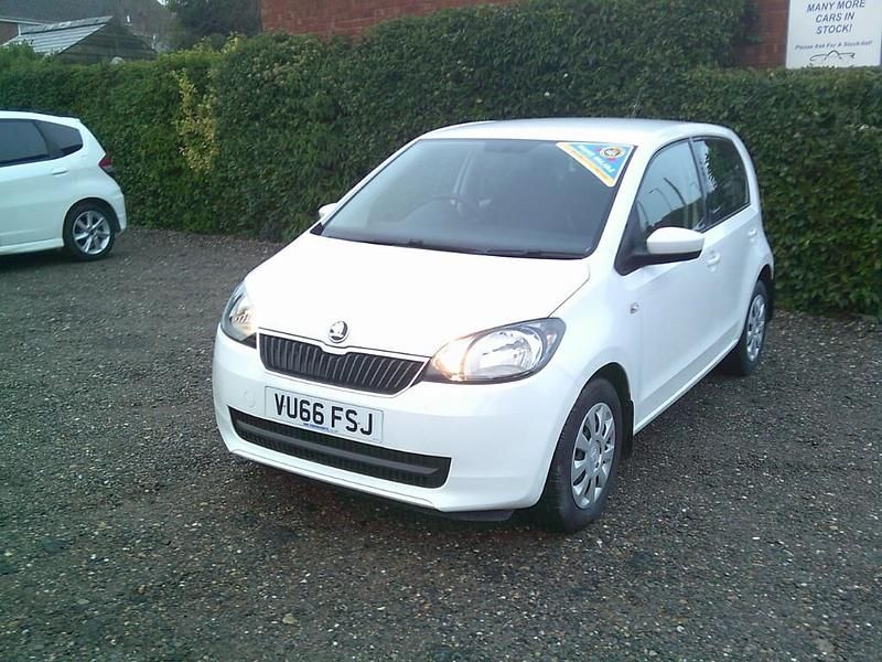 Used Skoda Citigo SE 2016 White Hatchback
