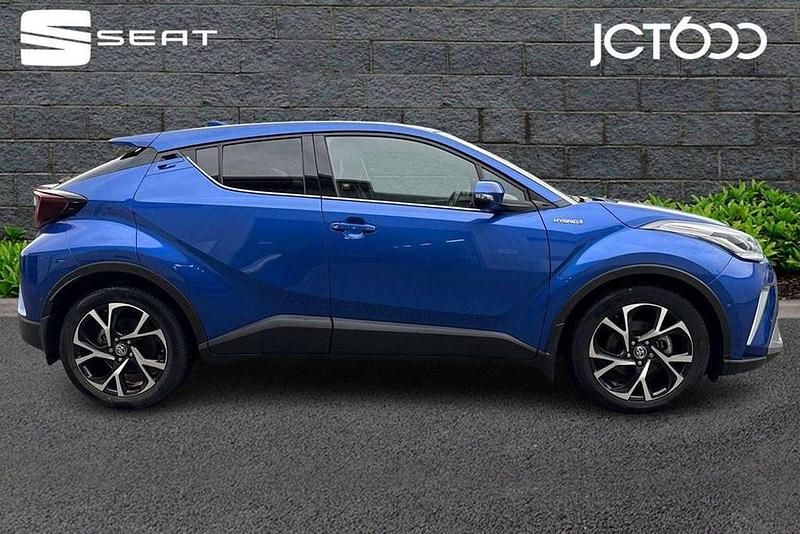 Used Toyota C-HR Design 184 HP (135 kW) 2021 Blue SUV