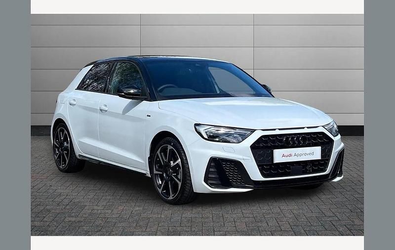 Used Audi A1 Black Edition 147 HP (108 kW) 2025 White SUV